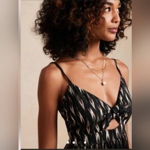 Banana Republic M Tie Front Dress